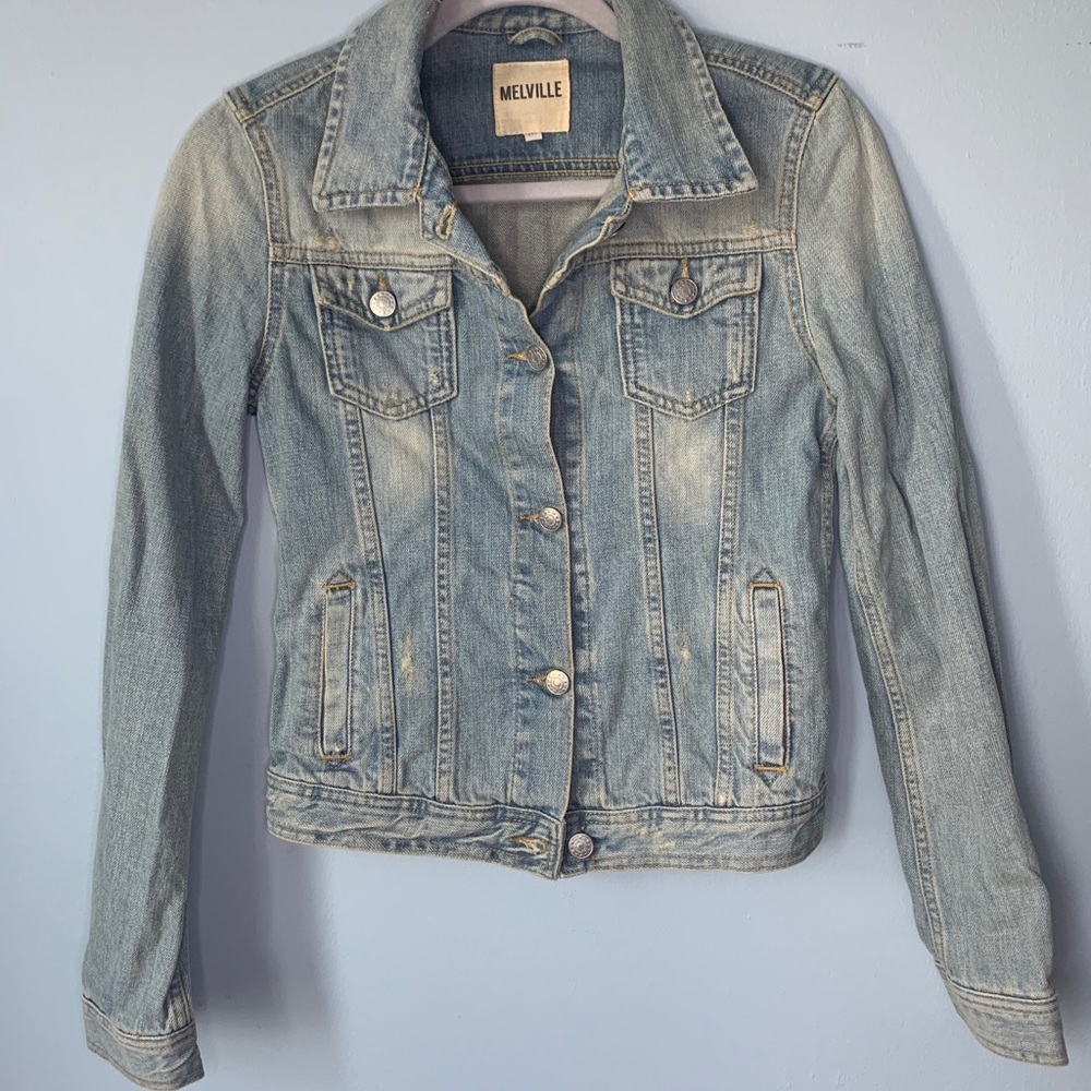Brandy Melville Women’s Light Wash Jean Jacket
